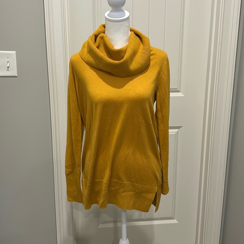 LOFT sweater Gold Color  Size X-Small cowl neck. New with tags long sleeves